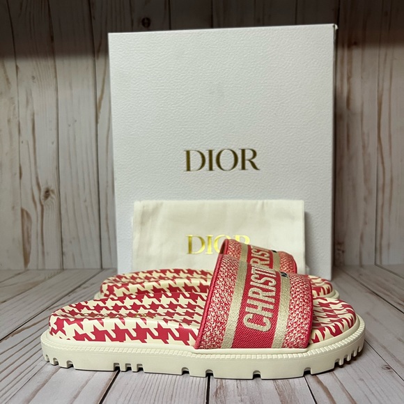 Christian Louboutin Dway Embroidered Slide Sandal Peony Pink Sz 36.5 / 6.5 - Picture 2 of 11